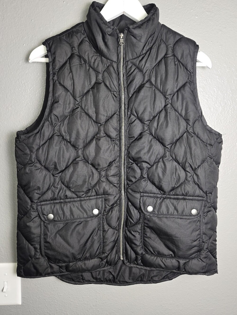Thread & Supply Black Quilted Vest Size Small